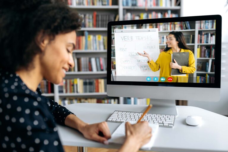 view-over-shoulder-of-an-african-american-smart-fe-KUTSBJM